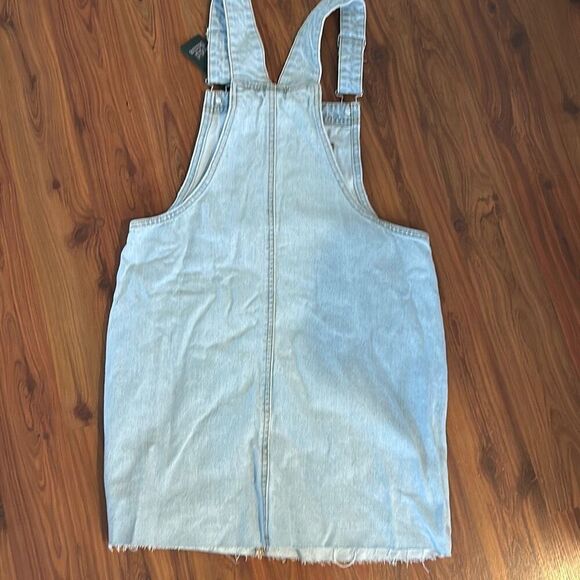 NWT wild Fable denim overall skirt jumper size S distressed - Picture 4 of 4